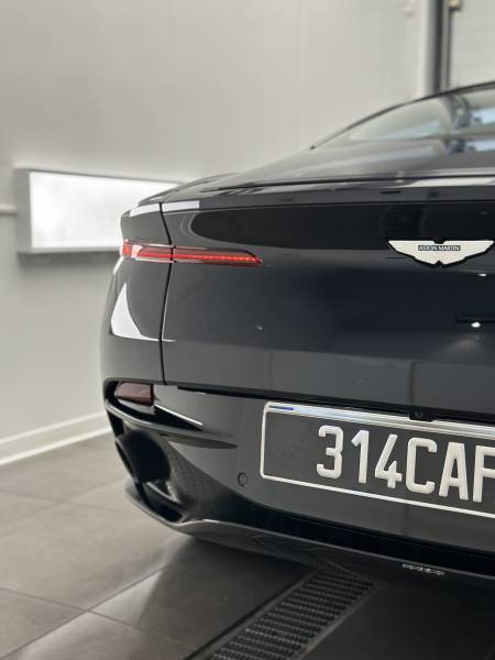 Protection carrosserie Aston Martin – Gtechniq 10 ans garantie