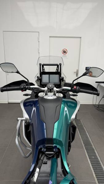 Covering moto haut de gamme à Roanne – films 3M et Avery Dennison