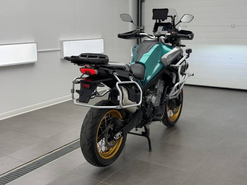 Covering moto BMW, Ducati, Triumph, CF-Moto – Roanne 42