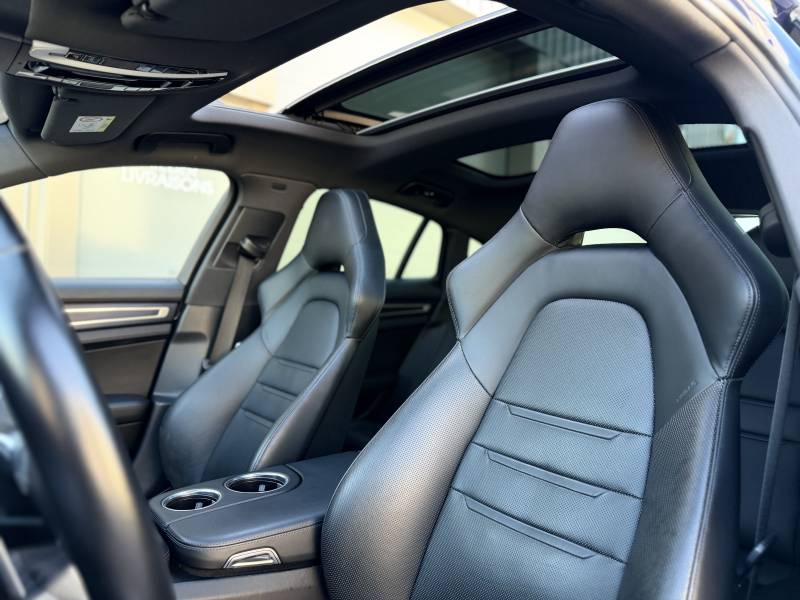 Préparation esthétique et photos professionnelles – 314CARS