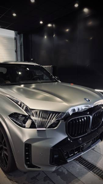 Atelier agréé XPEL Roanne – Pose sur BMW X5 50e 2025
