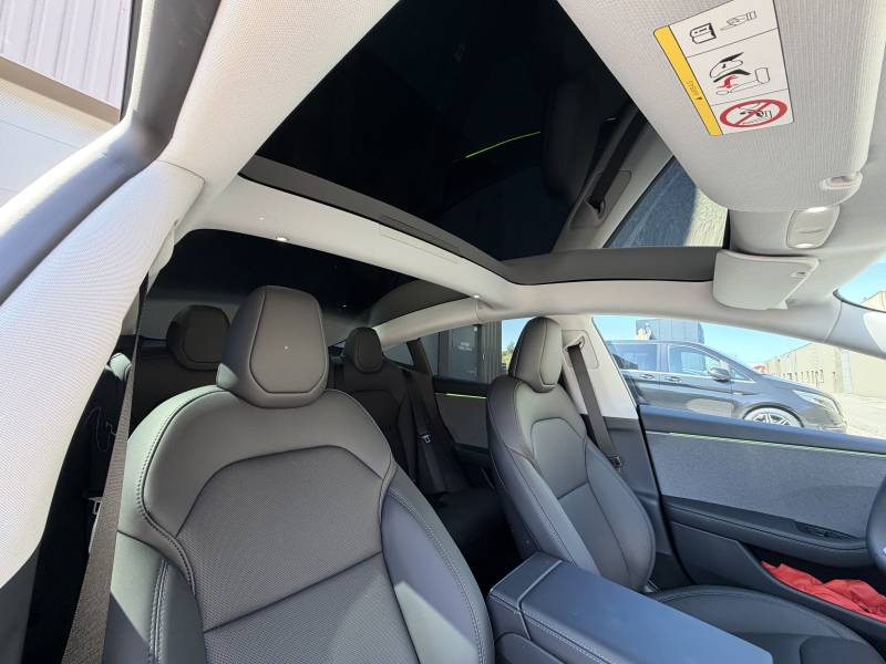 vitres teintées Tesla Model 3 Highland Roanne