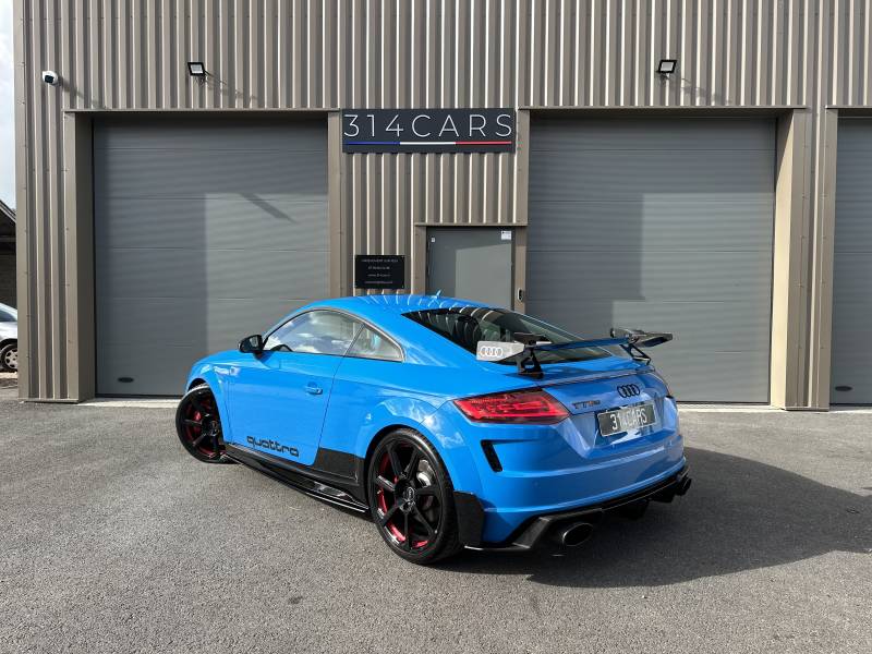 Polissage et traitement céramique AUDI TTRS dans notre atelier à Roanne
