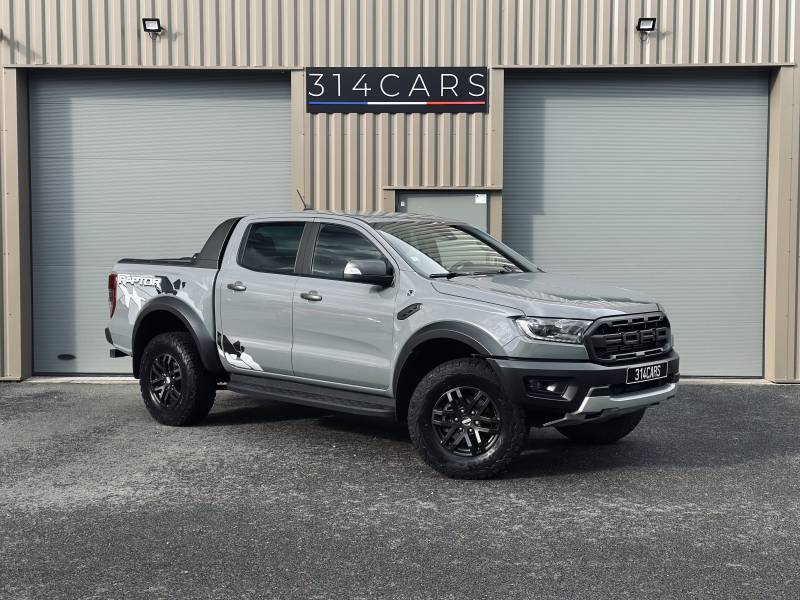 Protégez la carrosserie de votre pick-up Ford Ranger Raptor grâce au film transparent PPF XPEL à Roanne, dans la Loire, près de Lyon et Saint-Etienne