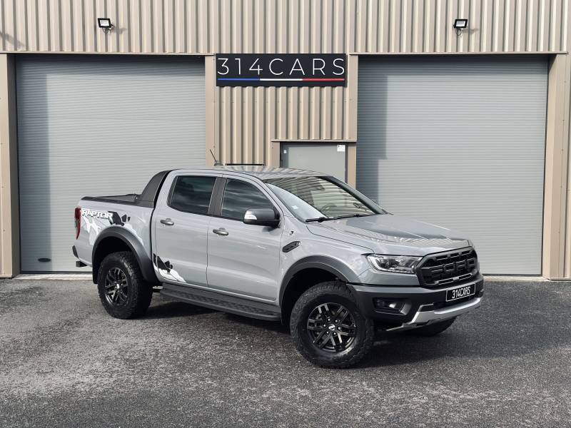 Protégez la carrosserie de votre pick-up Ford Ranger Raptor grâce au film transparent PPF XPEL à Roanne, dans la Loire, près de Lyon et Saint-Etienne